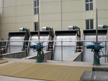 回转式格栅除污机